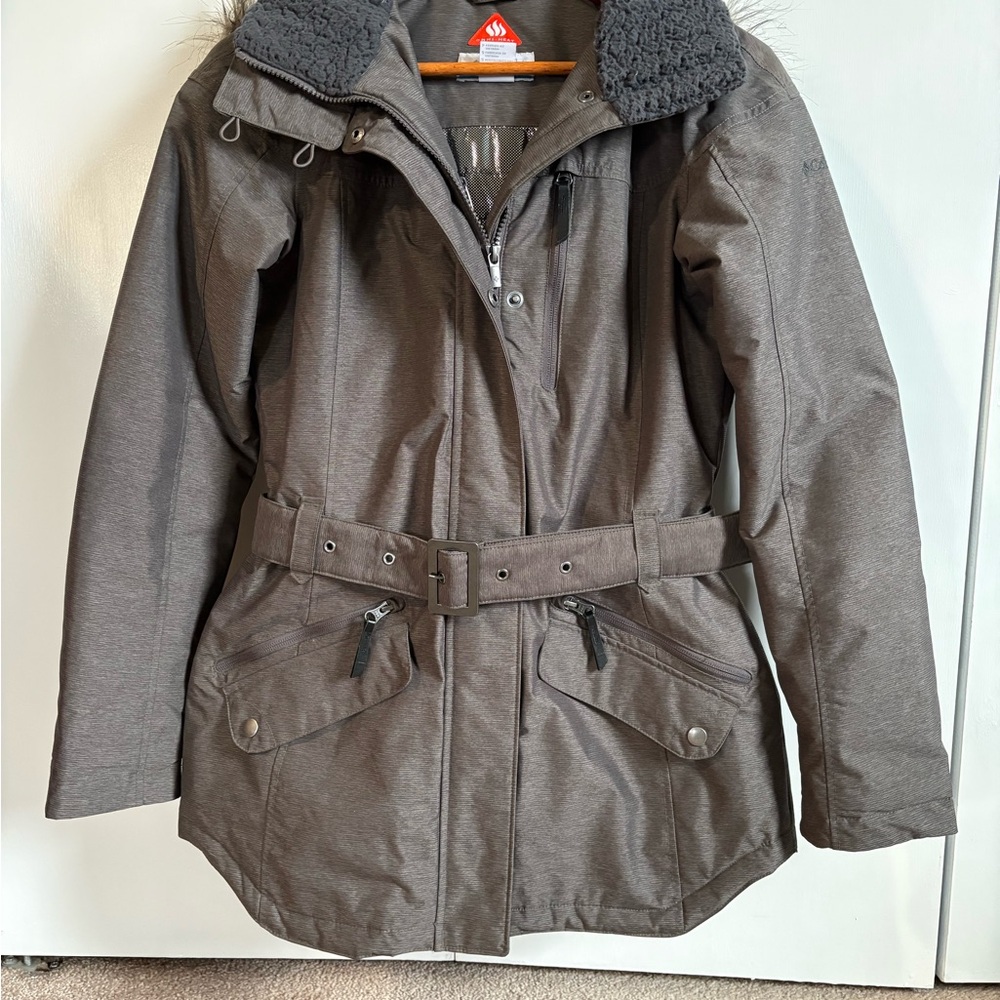 Columbia Carson Pass  Belted Jacket with Sherpa Collar and faux fur Hood